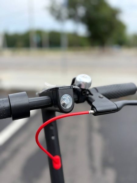 Електросамокат Xiaomi Mi Scooter M365 PRO Чорний 11Ah 500Вт М'які пінні колеса(непробивайки) 6789876667-498998839 фото