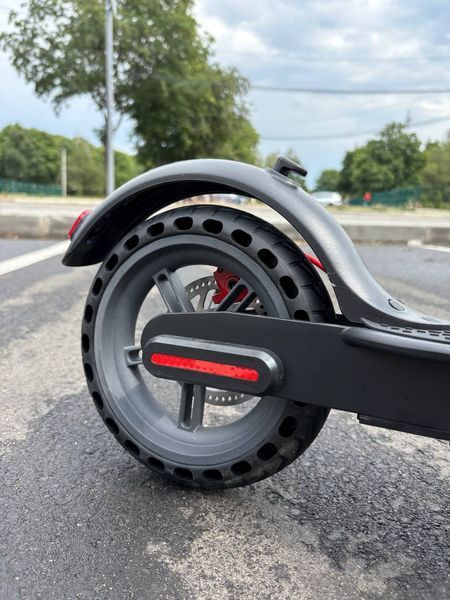 Електросамокат Xiaomi Mi Scooter M365 PRO Чорний 11Ah 500Вт М'які пінні колеса(непробивайки) 6789876667-498998839 фото