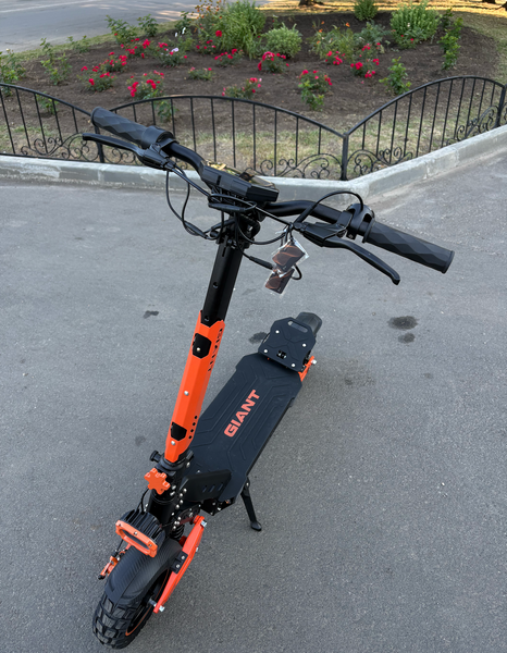Електросамокат GIANT Max Dual motor 52V 26Ah 3200W | без сидіння та NFC - ключем (спорт серія) 26Ah без сидіння 2026 рік DTPro2 фото