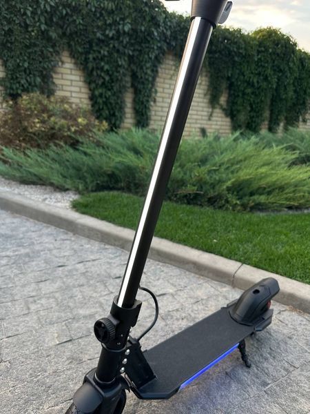 Электросамокат Детский 2026 GIANT Kids ES2 Max + Bluetooth колонка (музыка) Черный  8765007888778-08888888OR фото