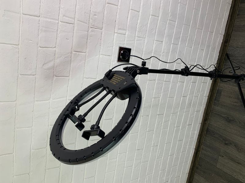 Кільцева LED лампа Ring Light LS-360 36см зі штативом 67890-356789 фото